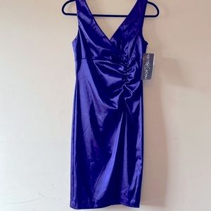 🆕Betsey & Adam V-neck Dress